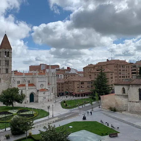 Sg Apartamentos La Casa De La Catedral Vut47-240 Valladolid Exterior photo